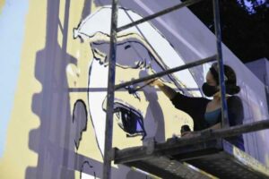 Mural contra el bloqueo