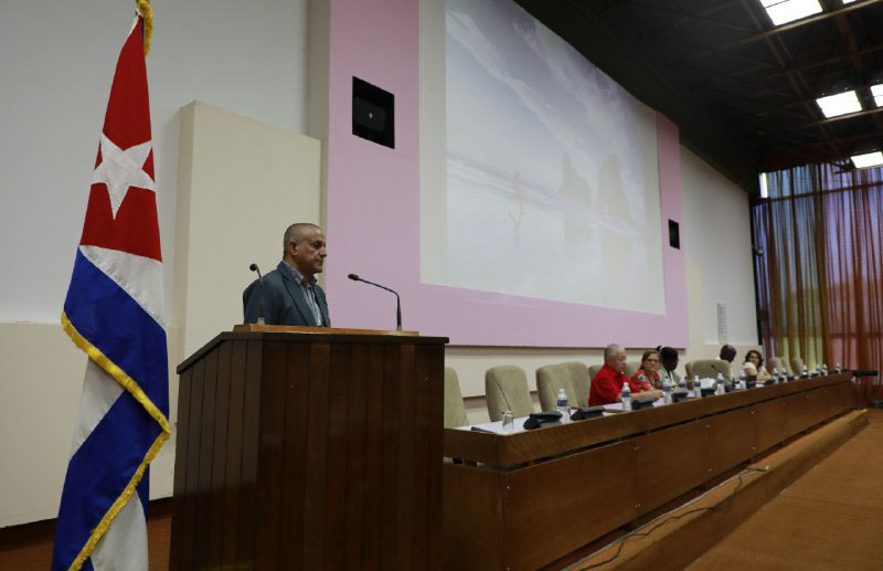 Alexander Manzo Díaz, viceministro de Educación de Cuba. Foto: Luis Jiménez Echevarría